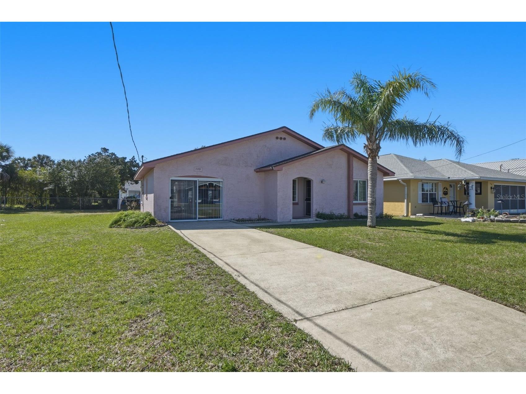309 N 4th Street Flagler Beach FL 32136 V4947996 image2