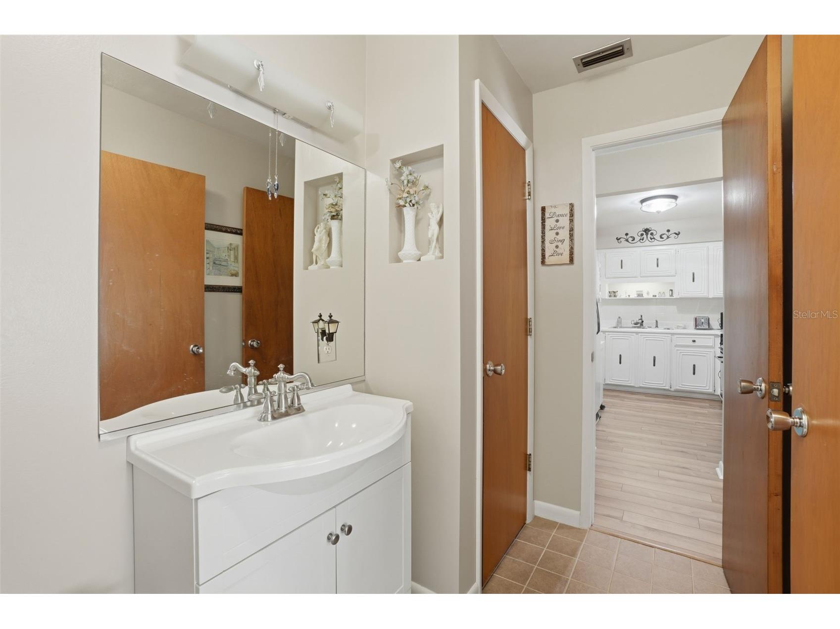 309 N 4th Street Flagler Beach FL 32136 V4947996 image27
