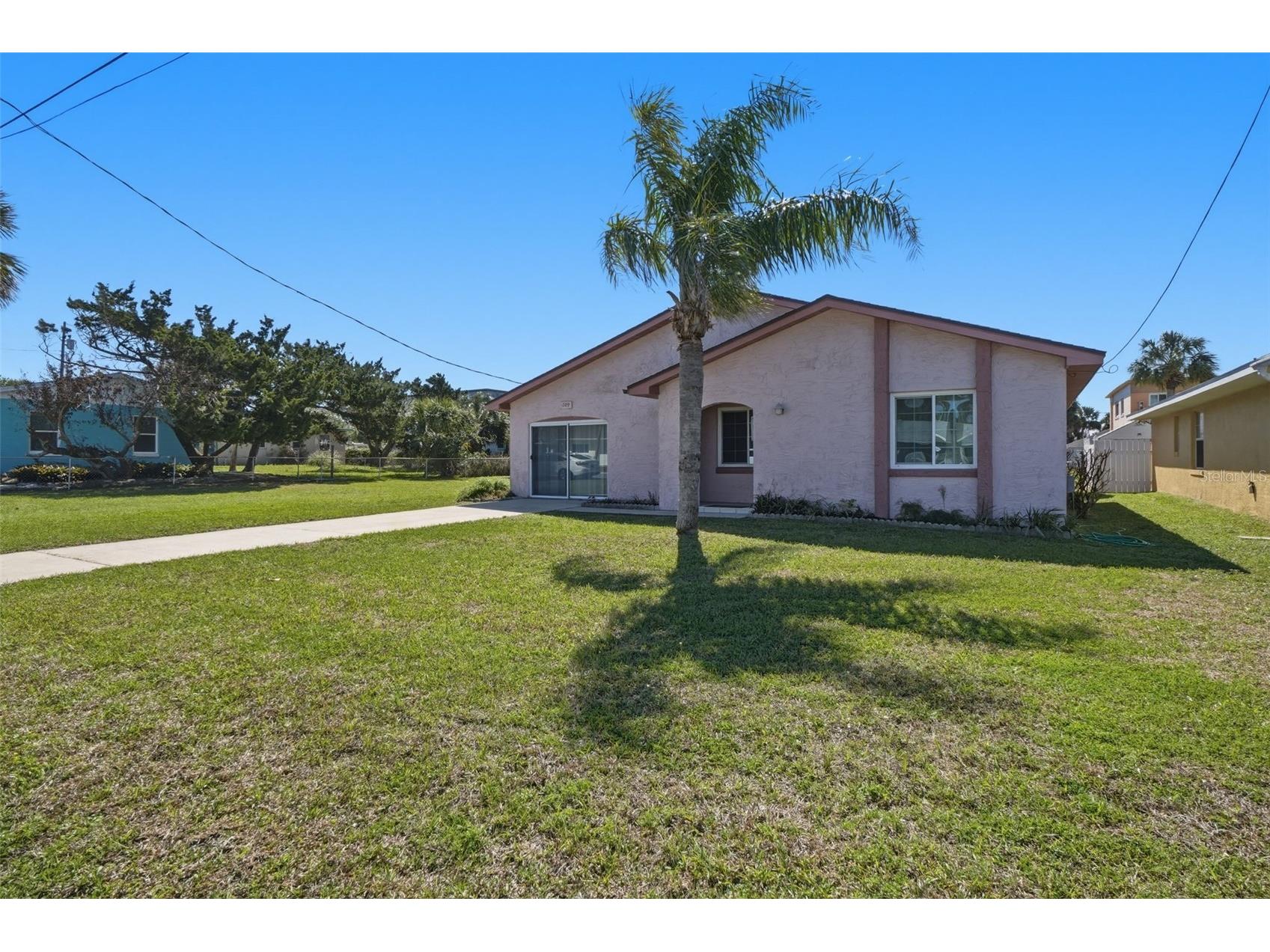309 N 4th Street Flagler Beach FL 32136 V4947996 image3
