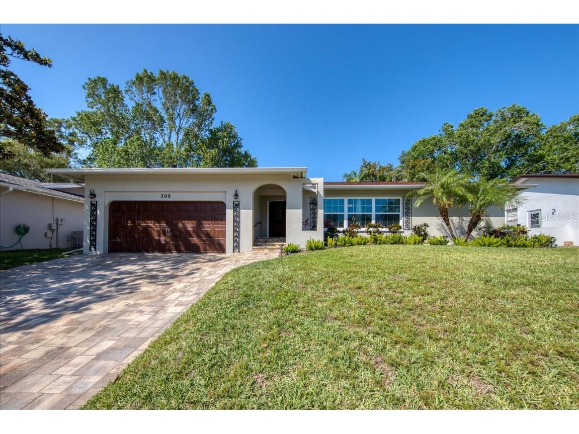 309 N Bay Hills Boulevard Safety Harbor FL 34695 U8201827 image1