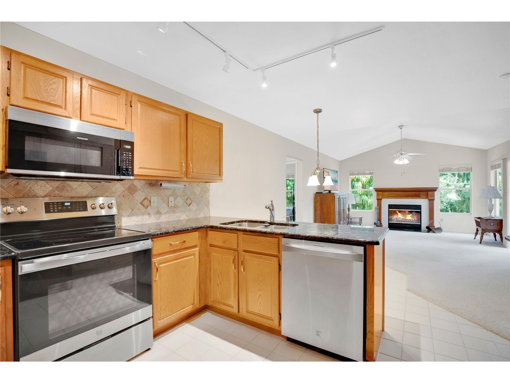 309 Oak Leaf Circle Lake Mary FL 32746 O6410365 image2