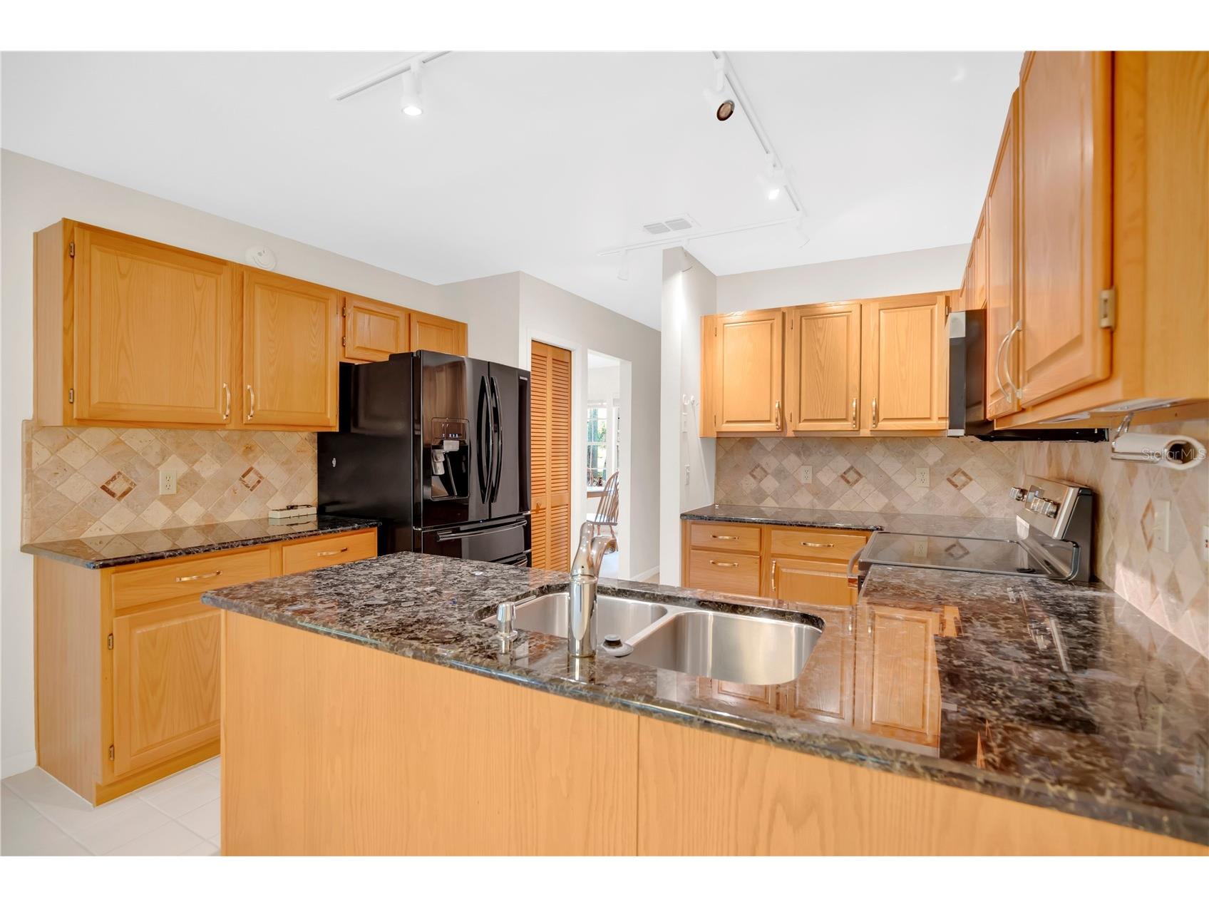 309 Oak Leaf Circle Lake Mary FL 32746 O6410365 image3