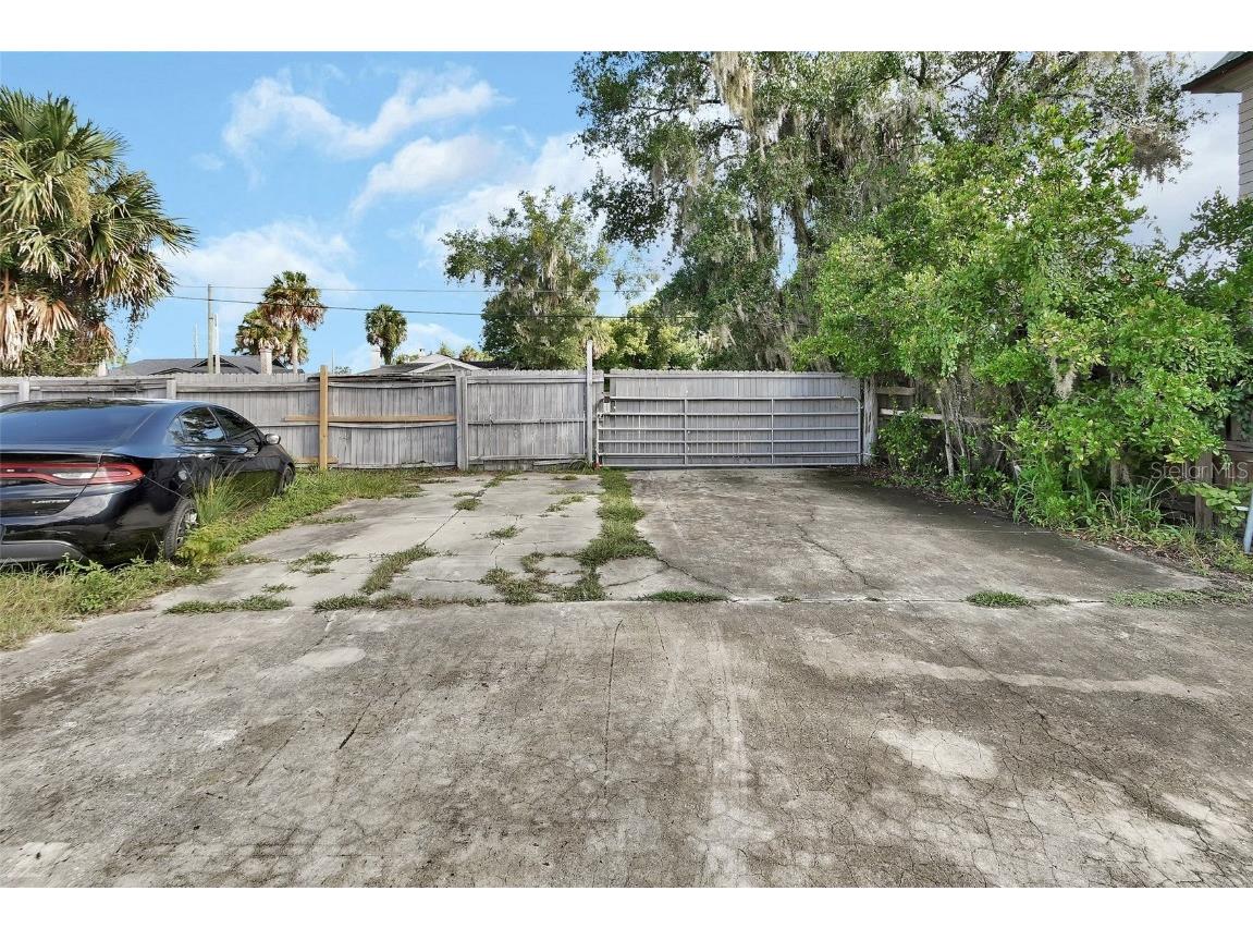 309 S Florida Avenue Deland FL 32720 V4944844 image22