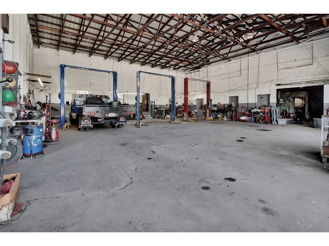 309 S Florida Avenue Deland FL 32720 V4944844 image8