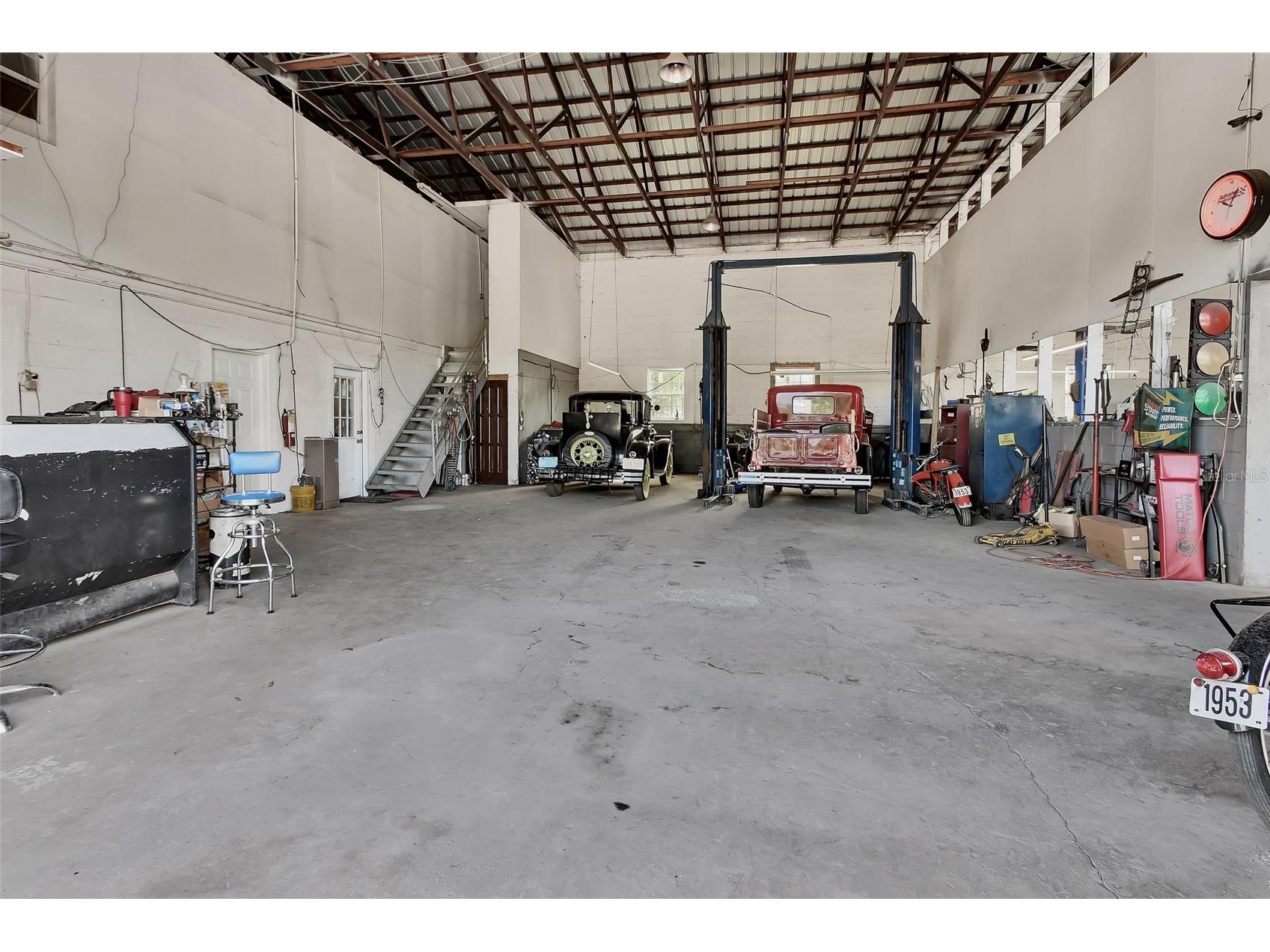 309 S Florida Avenue Deland FL 32720 V4949349 image4
