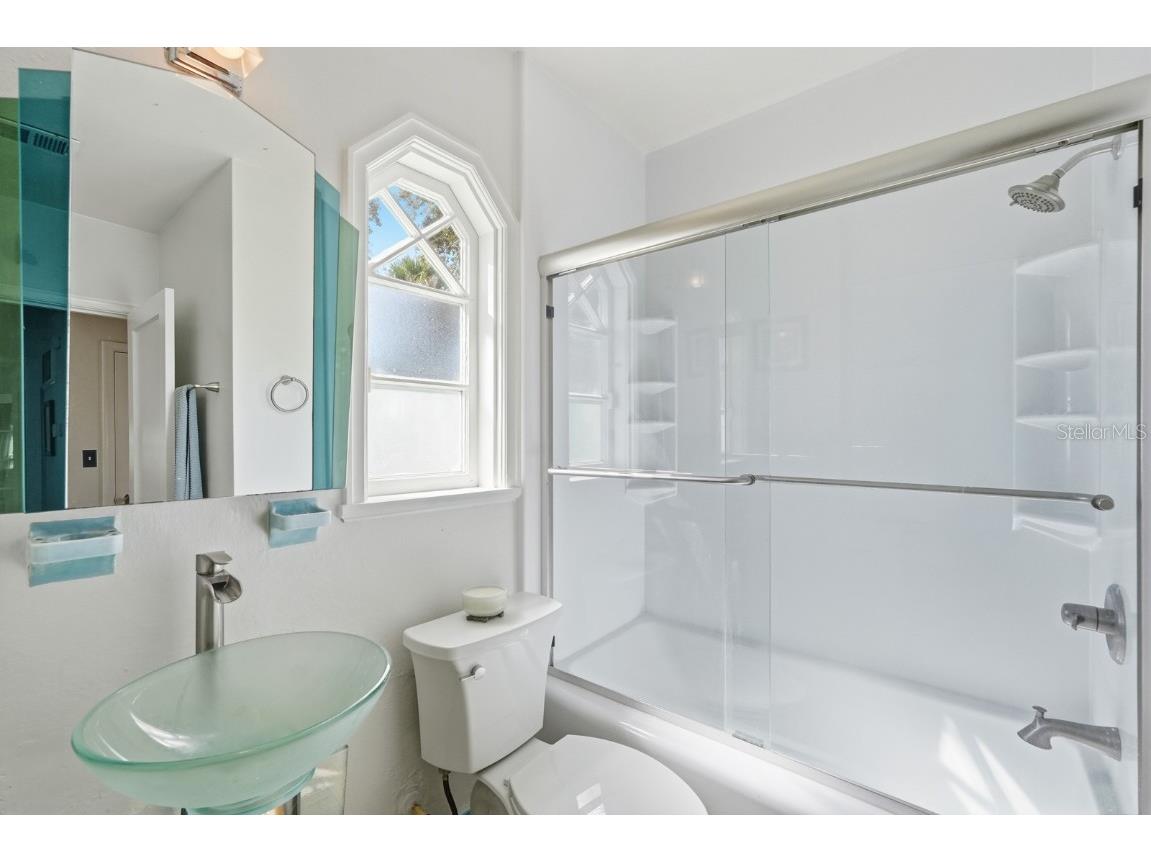 309 Sears Avenue Daytona Beach FL 32118 V4945377 image23