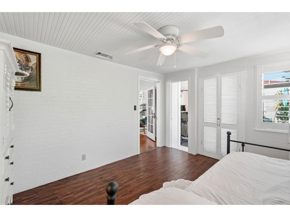 309 Sears Avenue Daytona Beach FL 32118 V4945377 image28