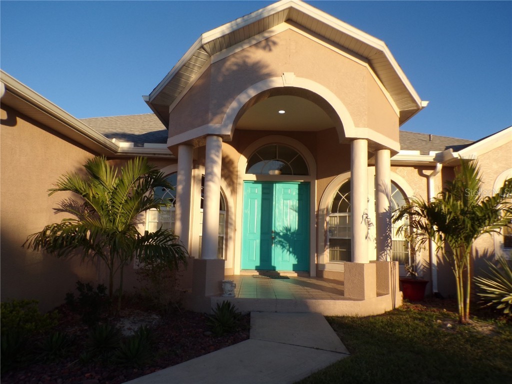 309 Skylark Lane NW Port Charlotte FL 33952 C7501171 image2