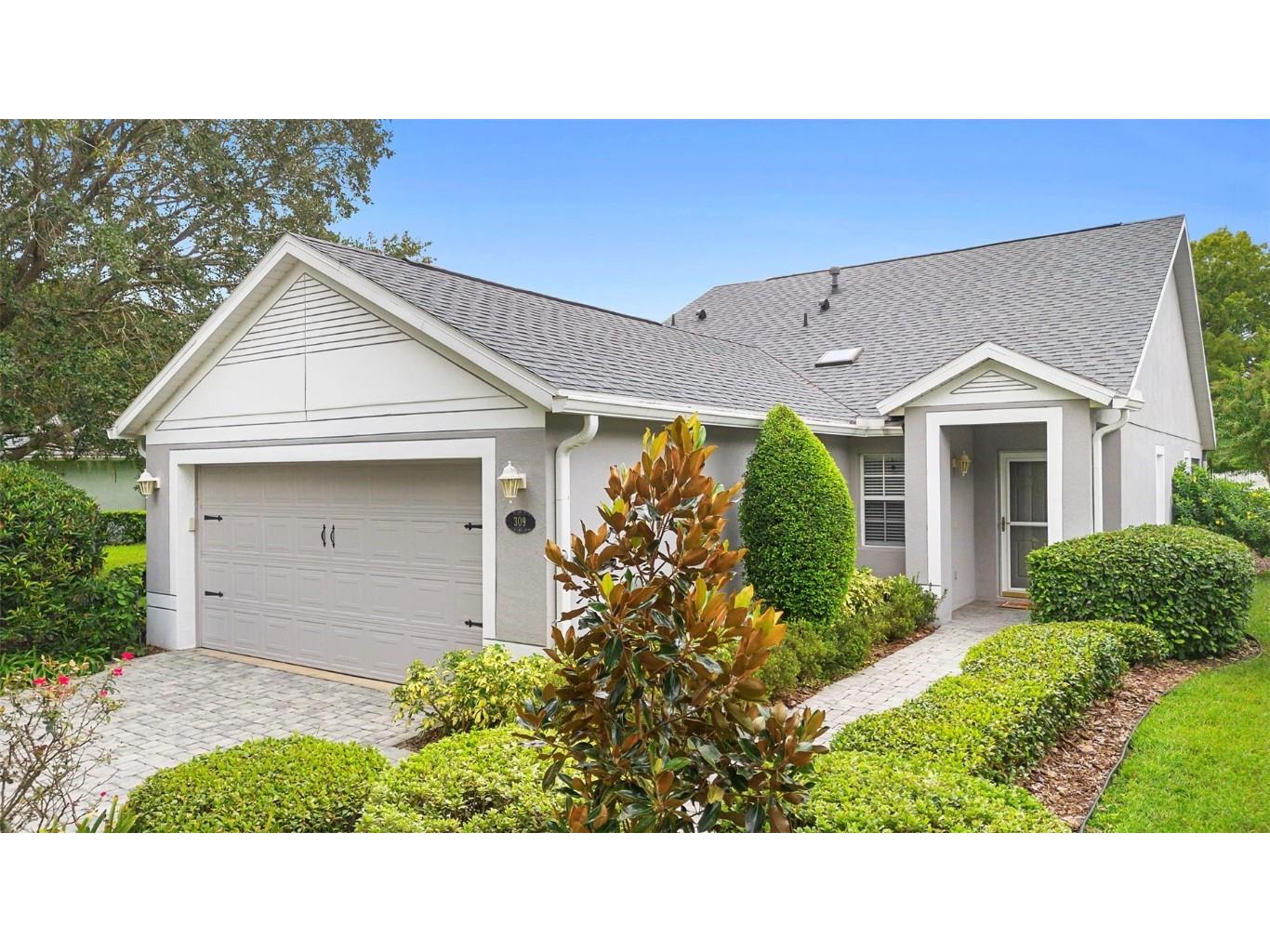 309 Stonington Way Deland FL 32724 V4944698 image1