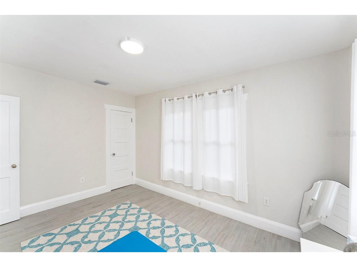 309 W Osborne Avenue Tampa FL 33603 TB8448849 image25