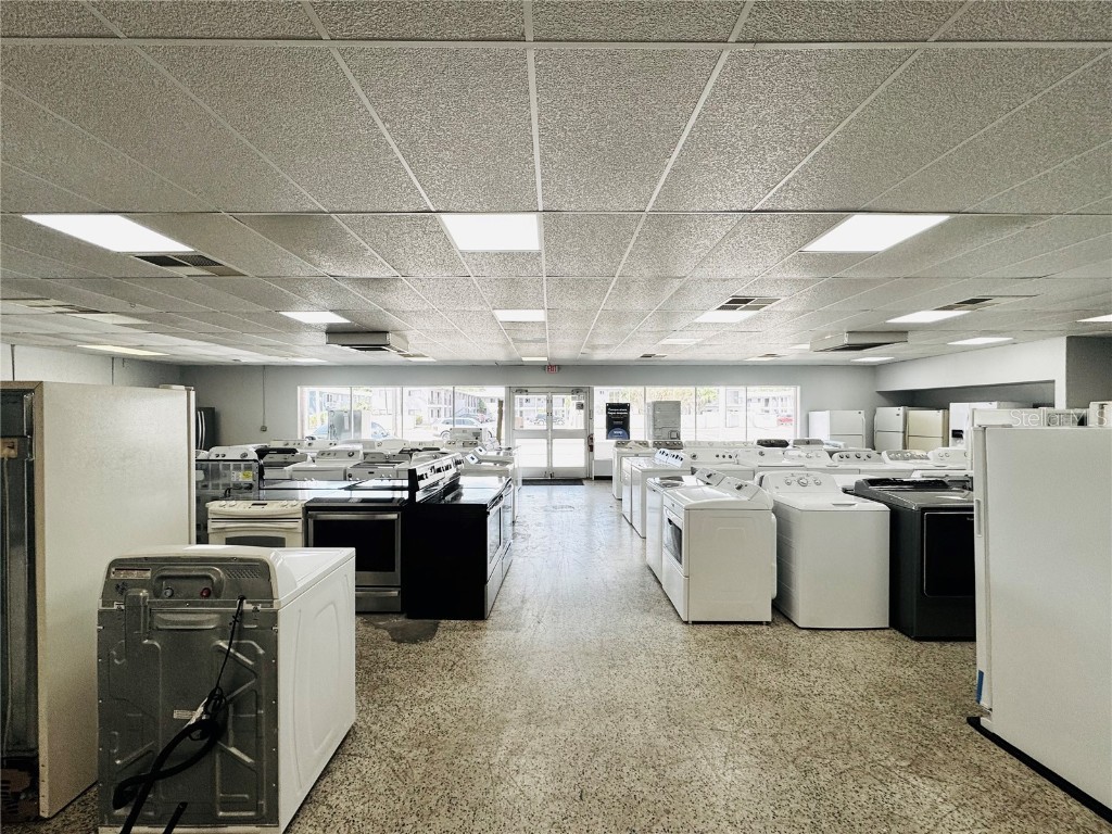 3090 Bee Ridge Road Sarasota FL 34239 A4646785 image10