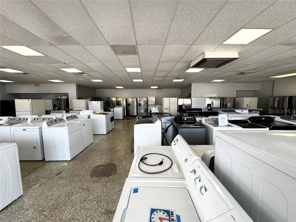 3090 Bee Ridge Road Sarasota FL 34239 A4646785 image15