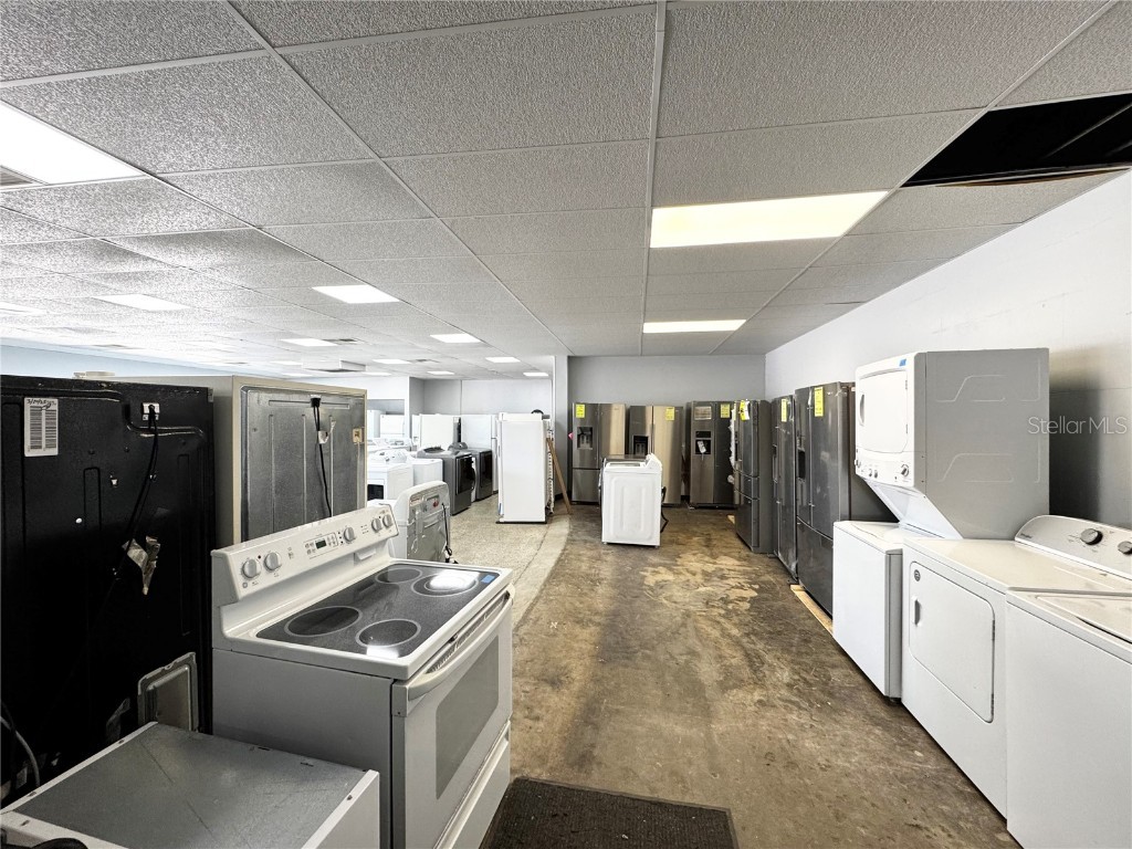 3090 Bee Ridge Road Sarasota FL 34239 A4646785 image9