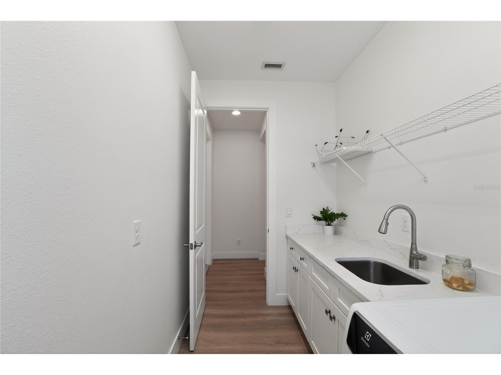 3090 Quarter Street North Port FL 34288 A4698947 image32