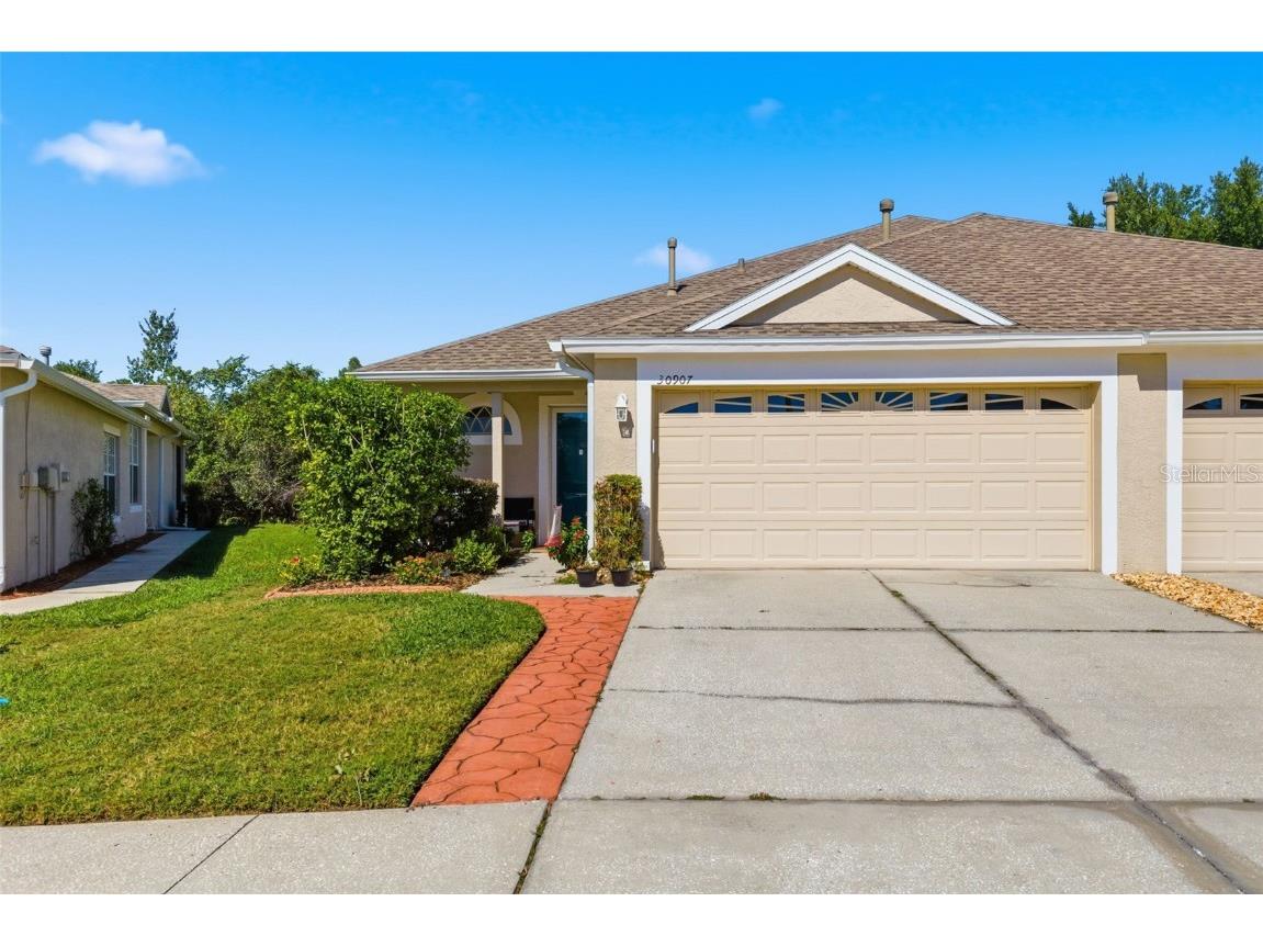 30907 Whitlock Drive Wesley Chapel FL 33543 A4672662 image1