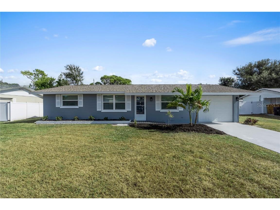 3091 Sunset Beach Drive Venice FL 34293 A4674025 image1