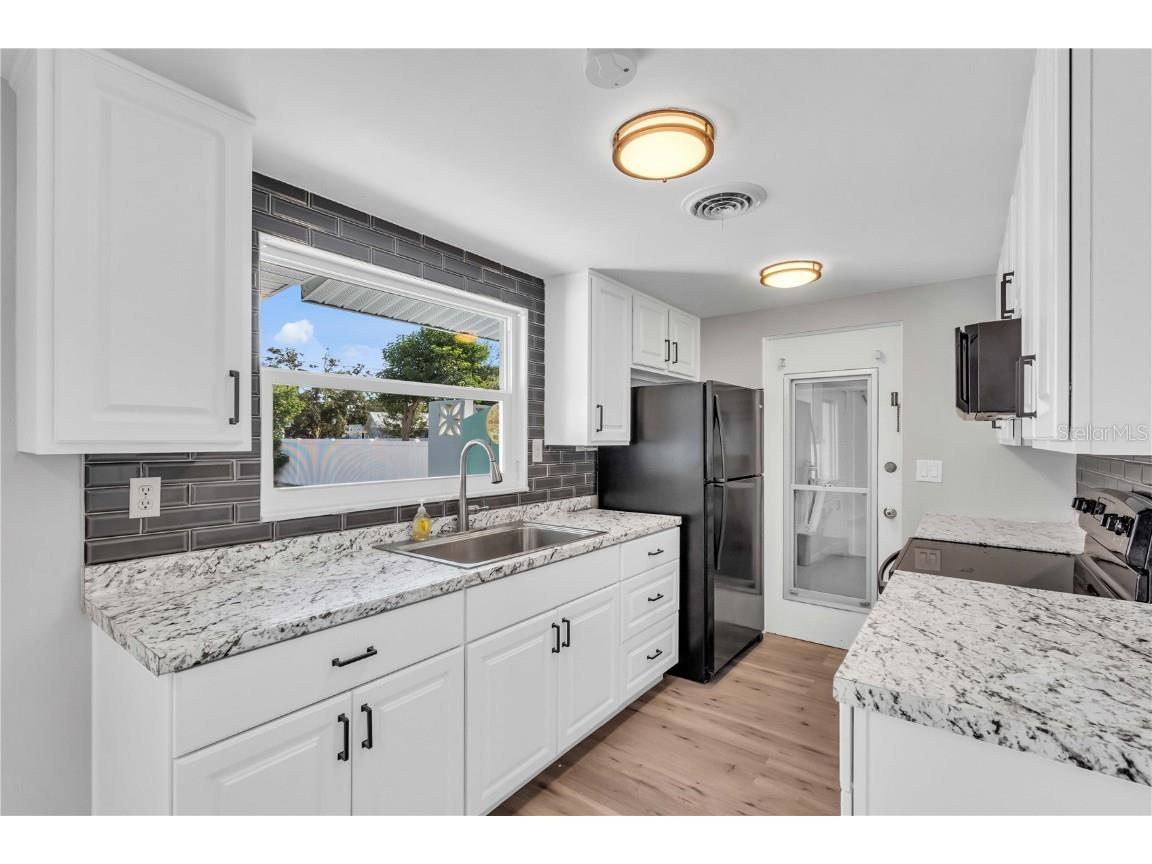 3091 Sunset Beach Drive Venice FL 34293 A4674025 image15