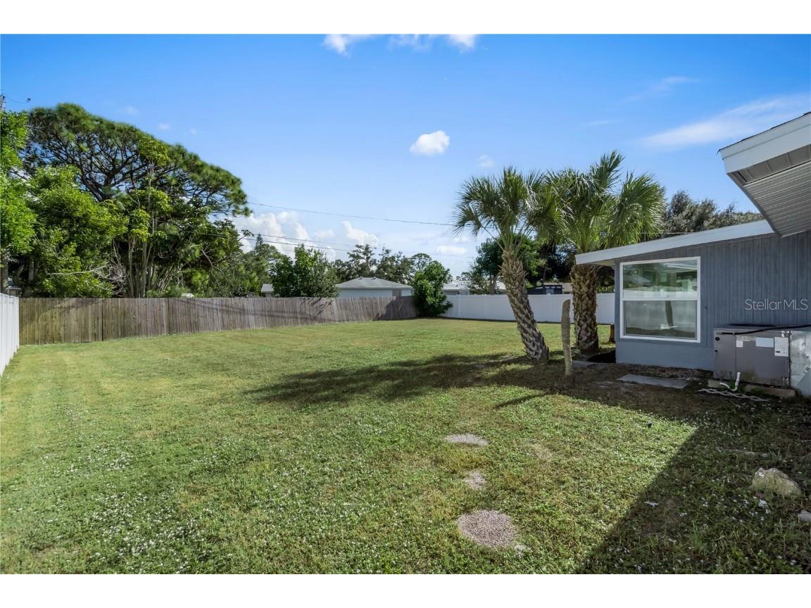 3091 Sunset Beach Drive Venice FL 34293 A4674025 image23