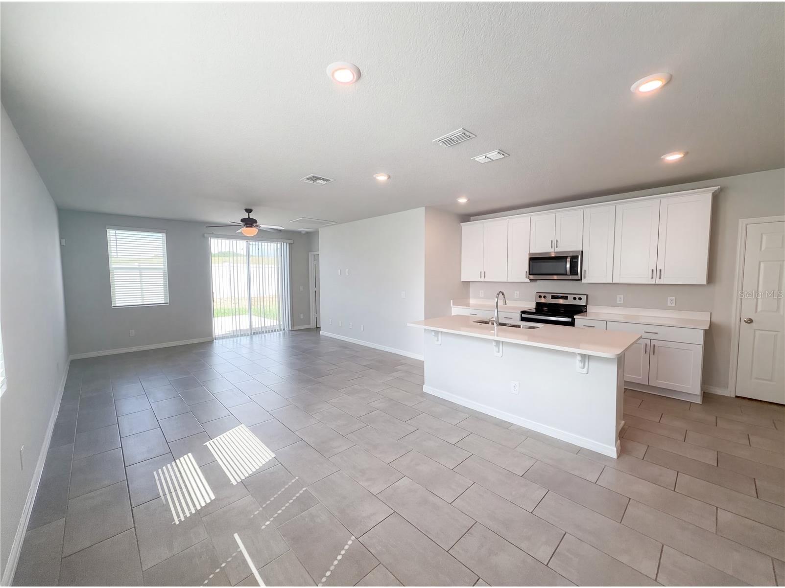 3092 Bella Vista Drive Davenport FL 33897 O6389378 image7