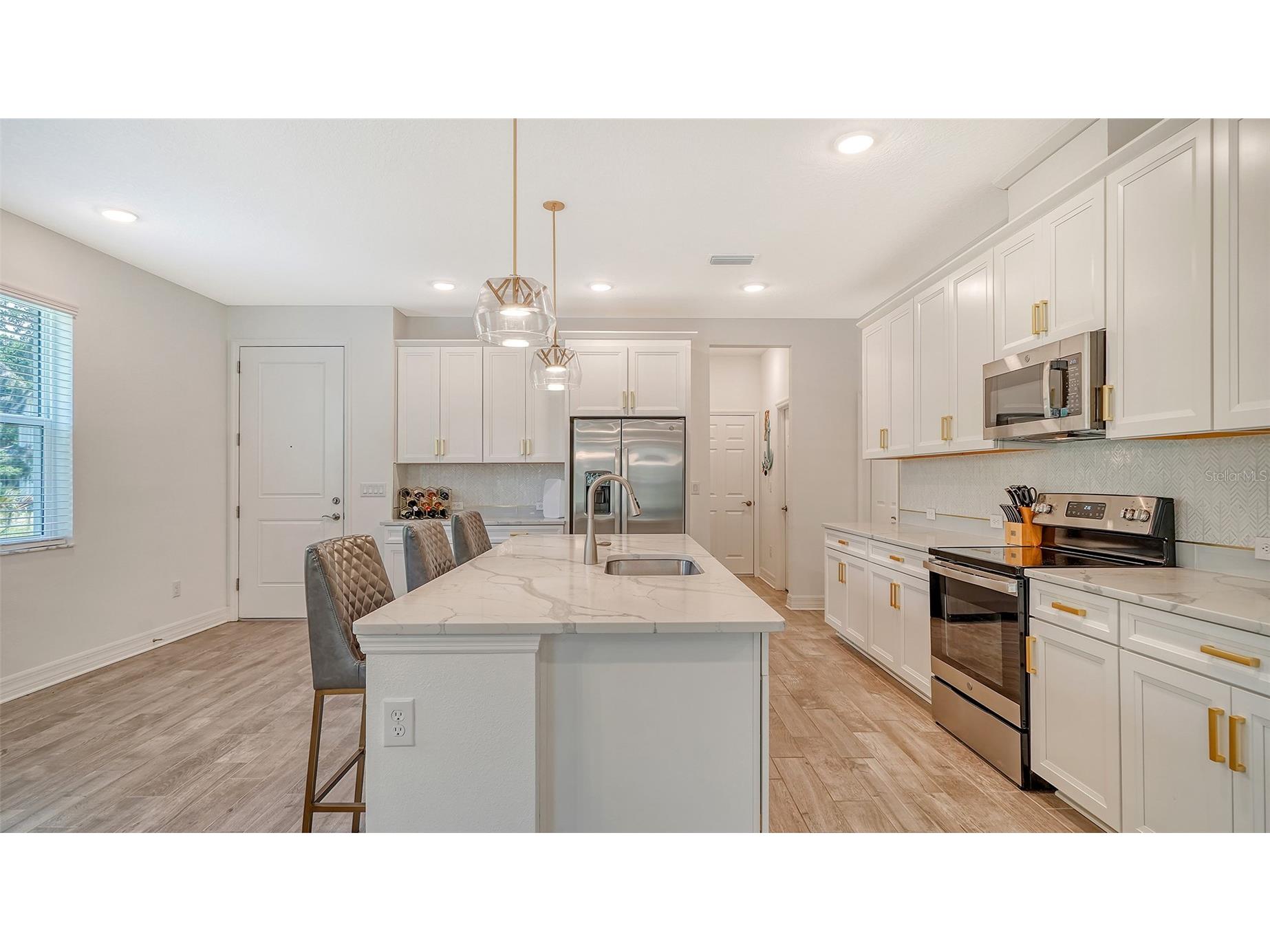 3092 Via Sienna Circle Sarasota FL 34243 A4695432 image16