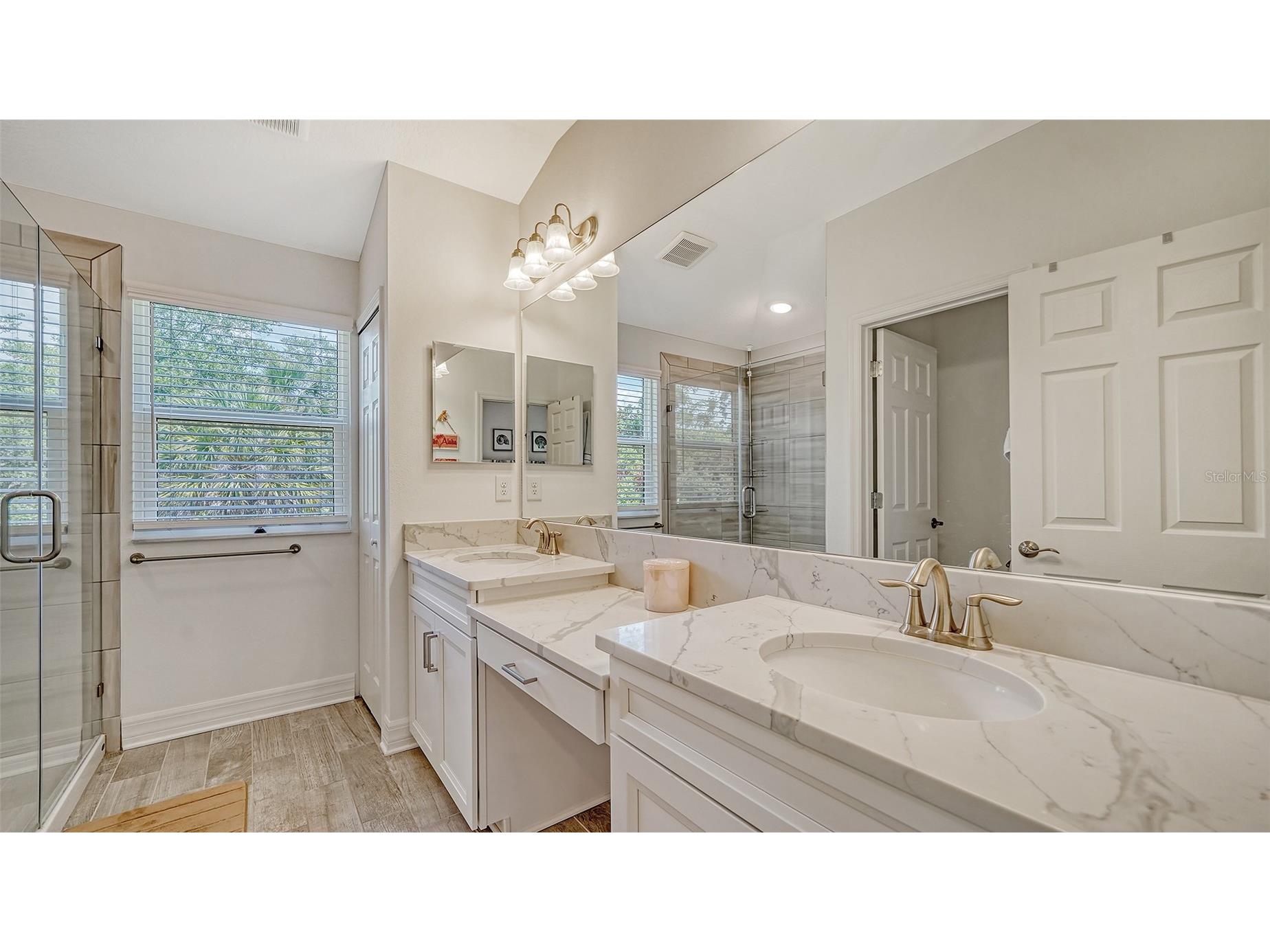3092 Via Sienna Circle Sarasota FL 34243 A4695432 image25