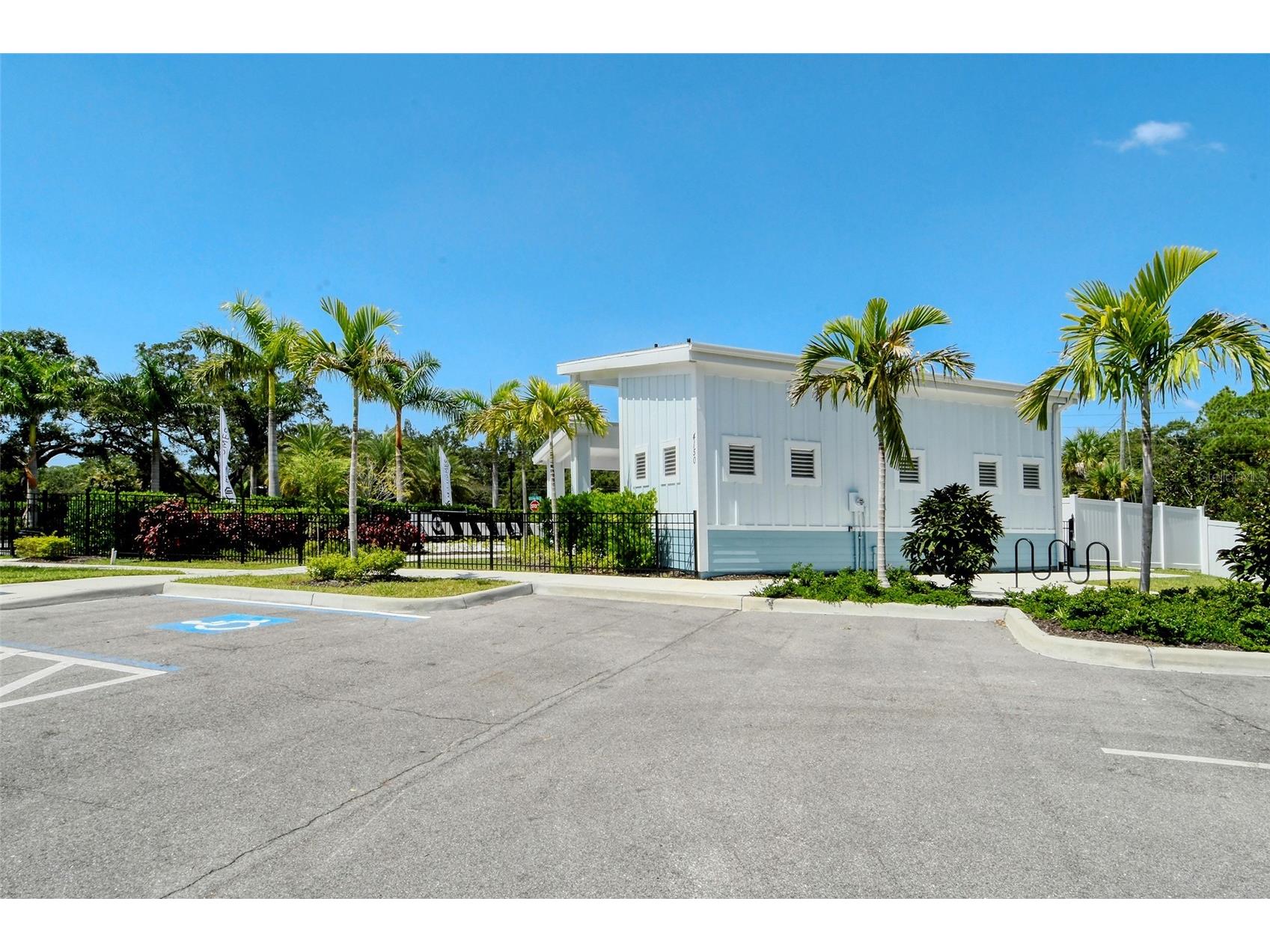 3092 Via Sienna Circle Sarasota FL 34243 A4695432 image45