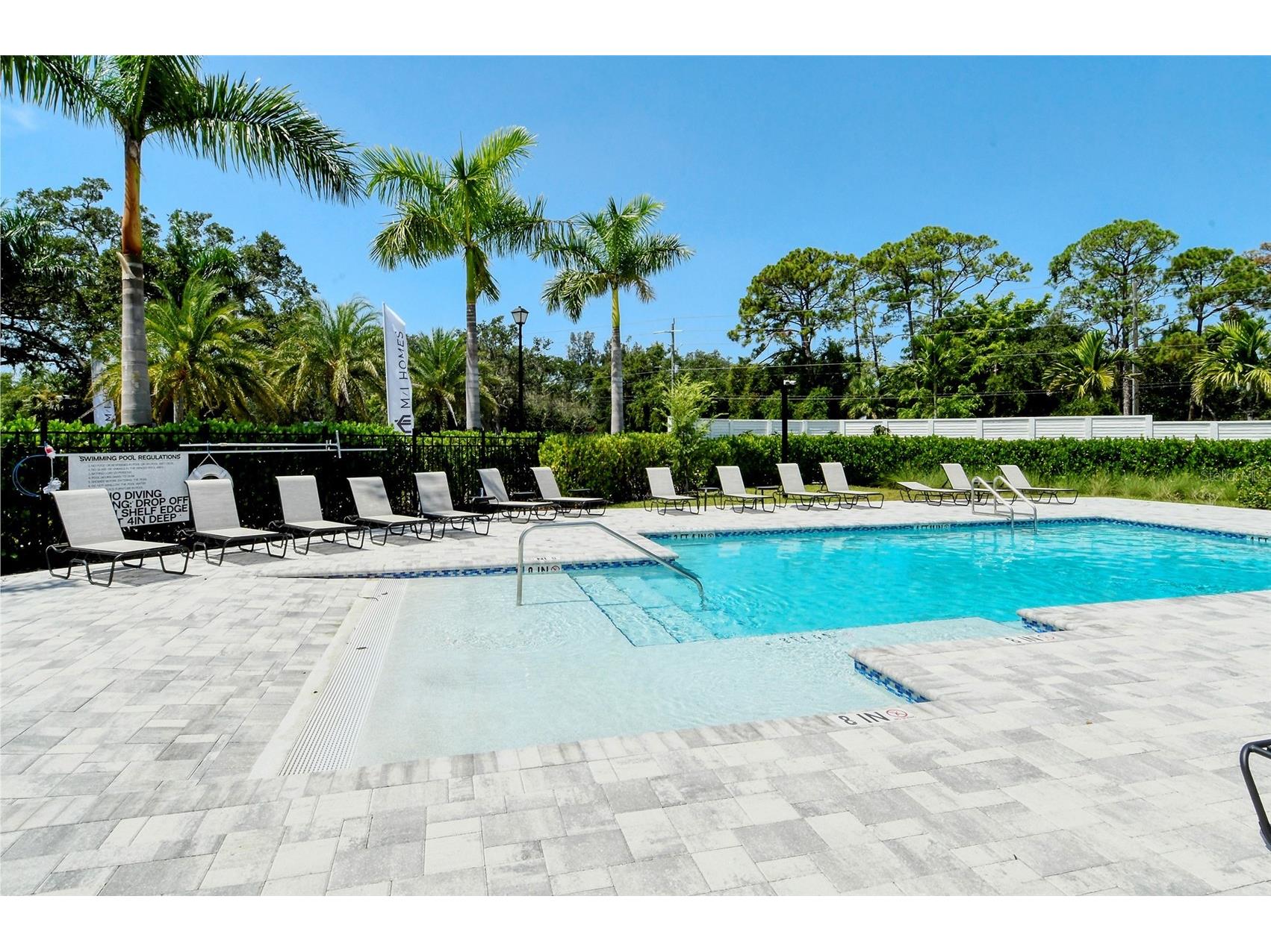 3092 Via Sienna Circle Sarasota FL 34243 A4695432 image46