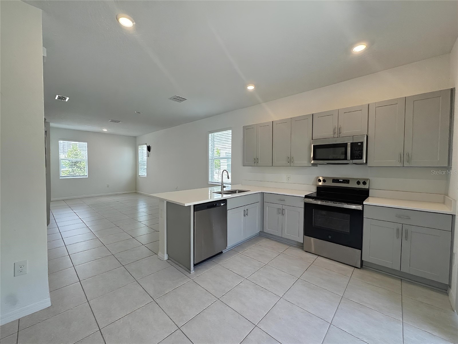 3093 Skyline Loop Kissimmee FL 34758 O6411459 image3