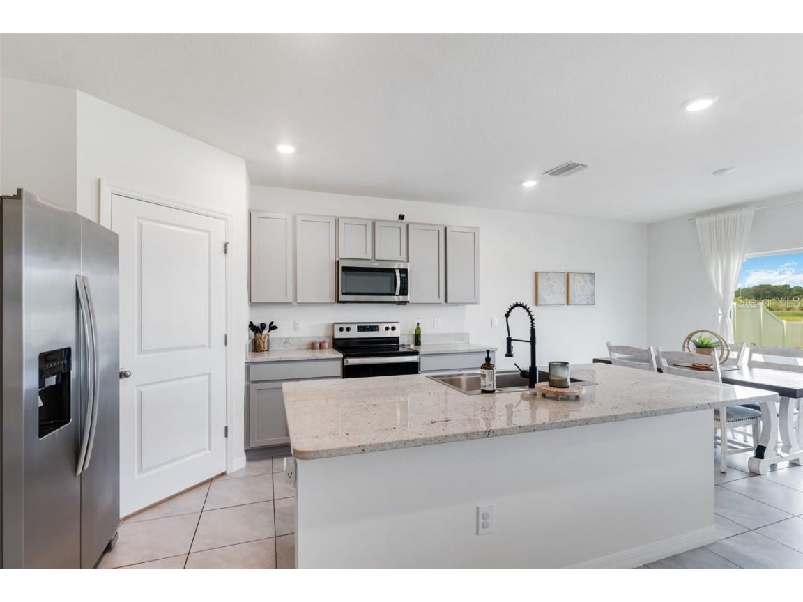 30935 Penny Surf Loop Wesley Chapel FL 33545 W7879248 image12