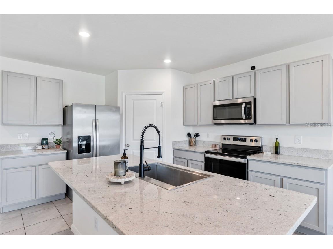 30935 Penny Surf Loop Wesley Chapel FL 33545 W7879248 image13