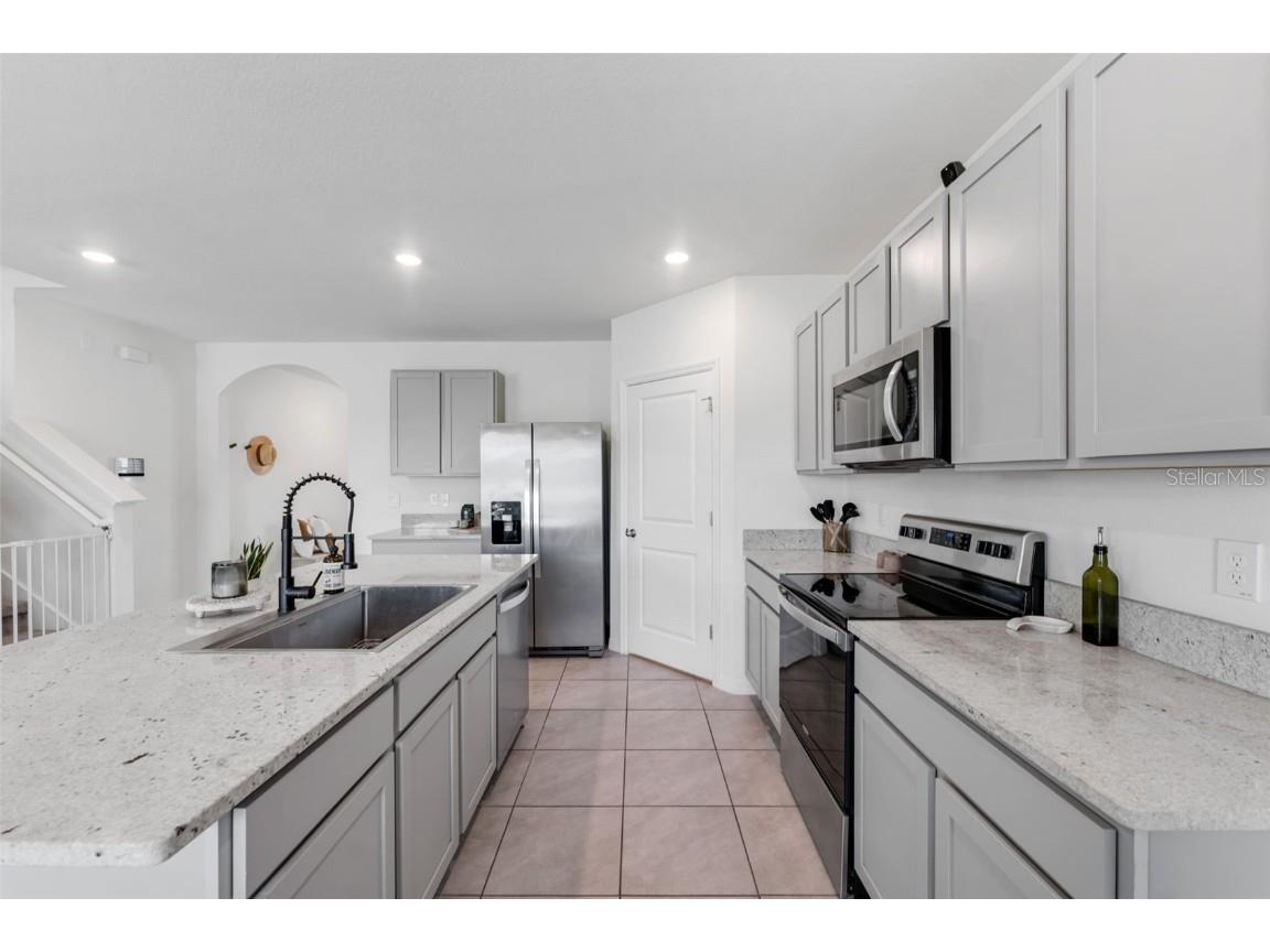 30935 Penny Surf Loop Wesley Chapel FL 33545 W7879248 image15