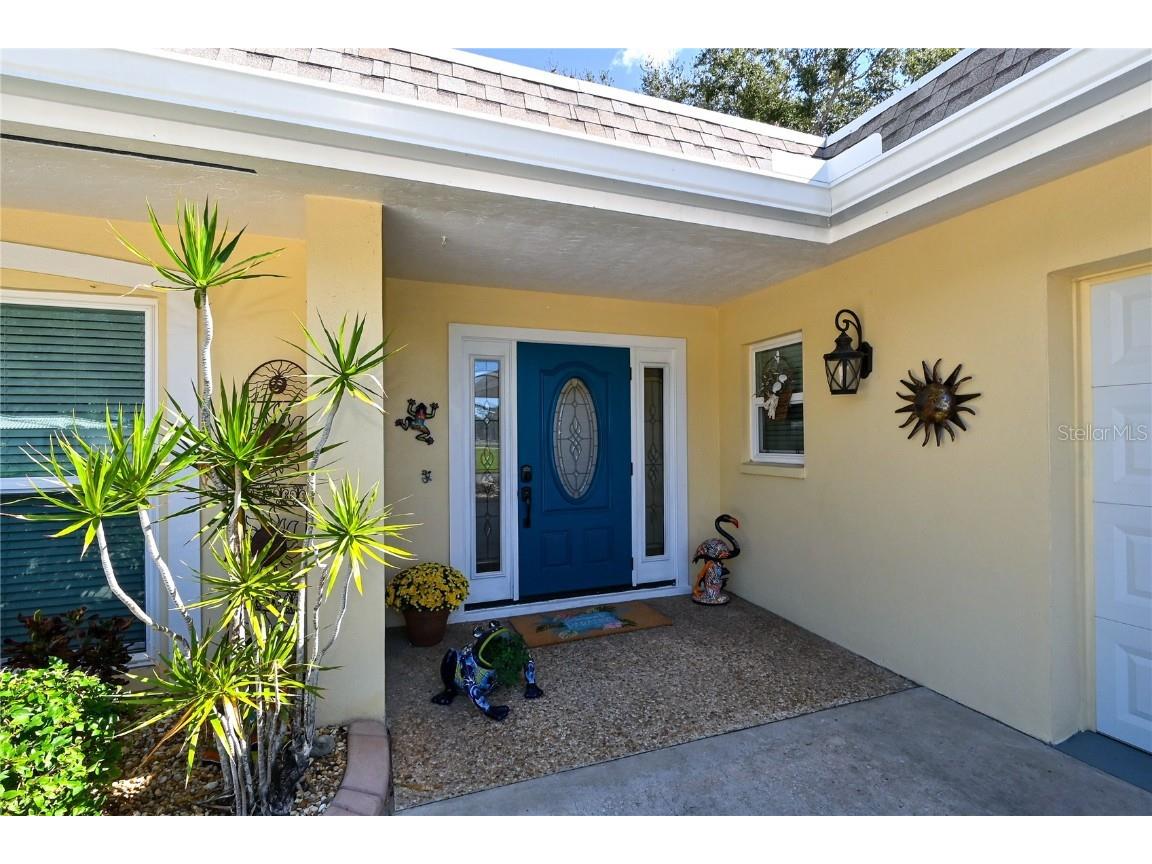 3095 Riviera Drive Sarasota FL 34232 A4594281 image1