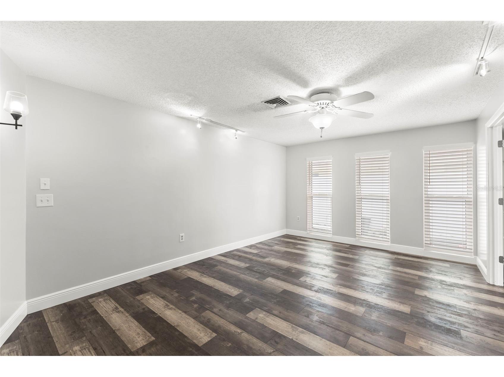 3097 Haverford Drive Clearwater FL 33761 TB8530649 image7