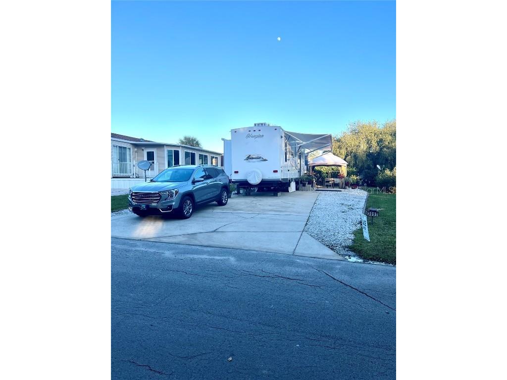 3097 NE 102nd Avenue Road Silver Springs FL 34488 - OCKLAWAHA OM689766 image1