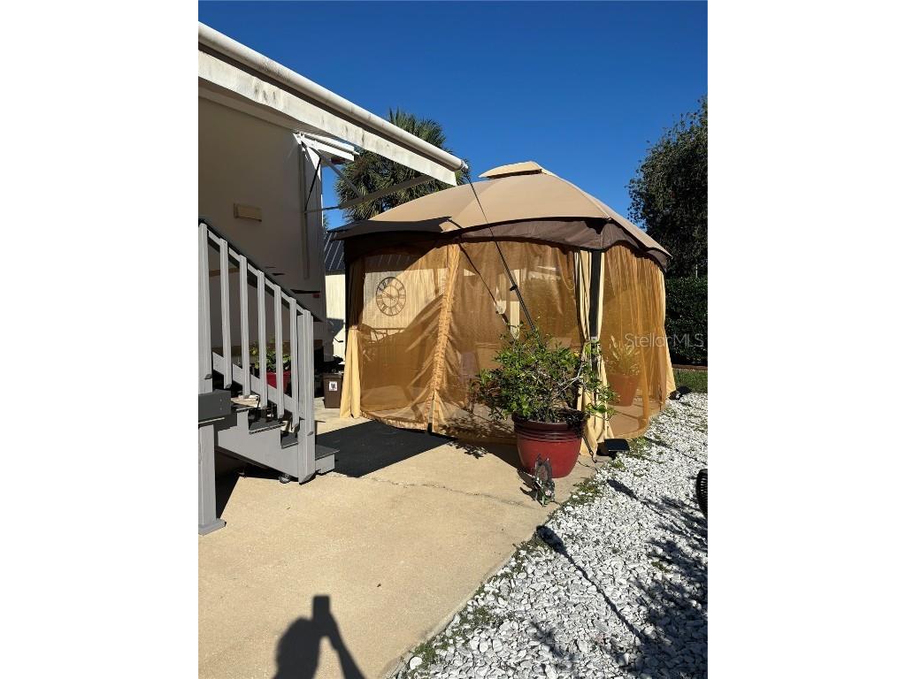 3097 NE 102nd Avenue Road Silver Springs FL 34488 - OCKLAWAHA OM689766 image4