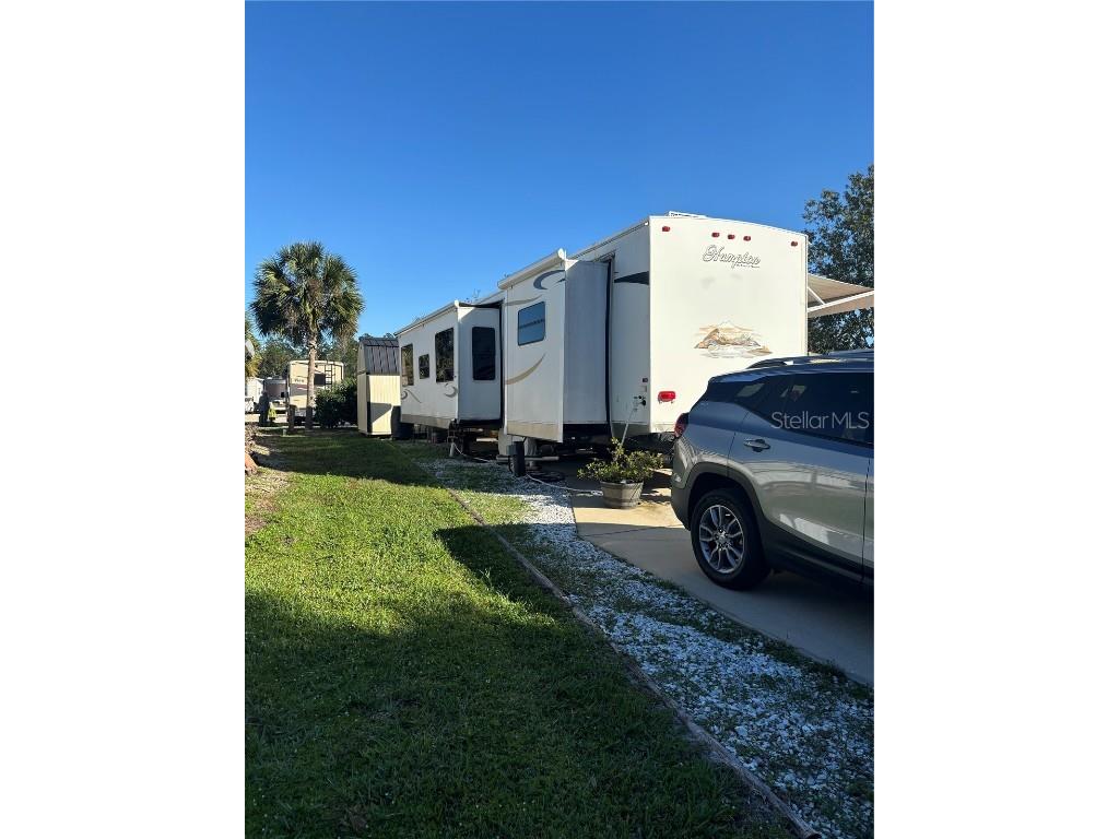 3097 NE 102nd Avenue Road Silver Springs FL 34488 - OCKLAWAHA OM689766 image8