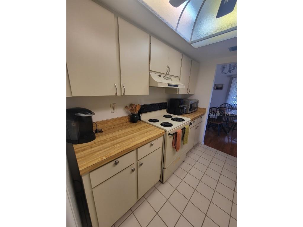 3097 Willow Green #32 Sarasota FL 34235 A4671572 image10