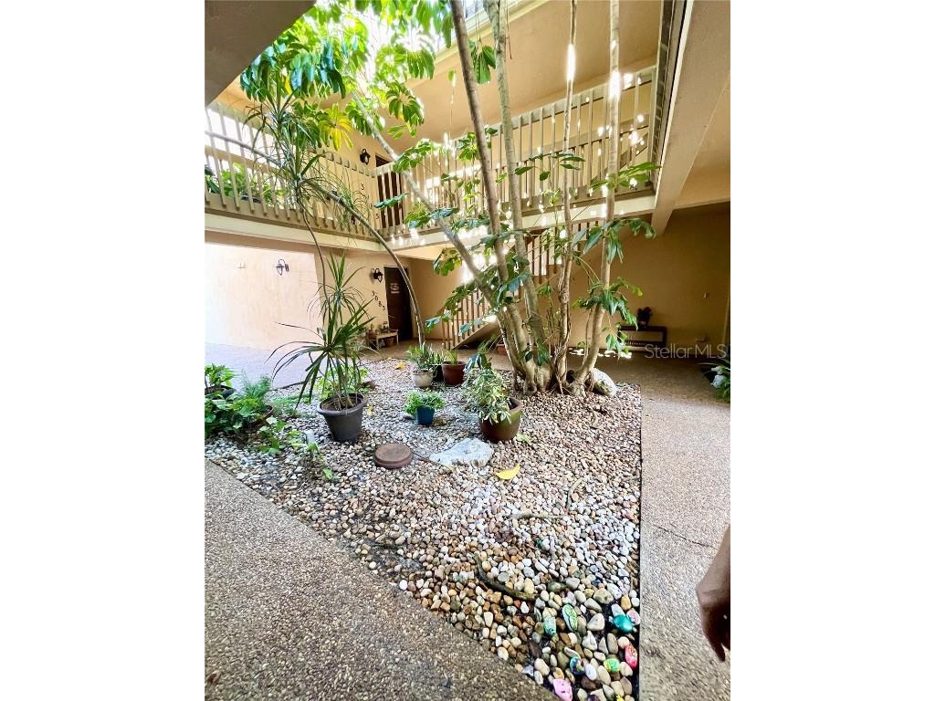 3097 Willow Green #32 Sarasota FL 34235 A4671572 image4