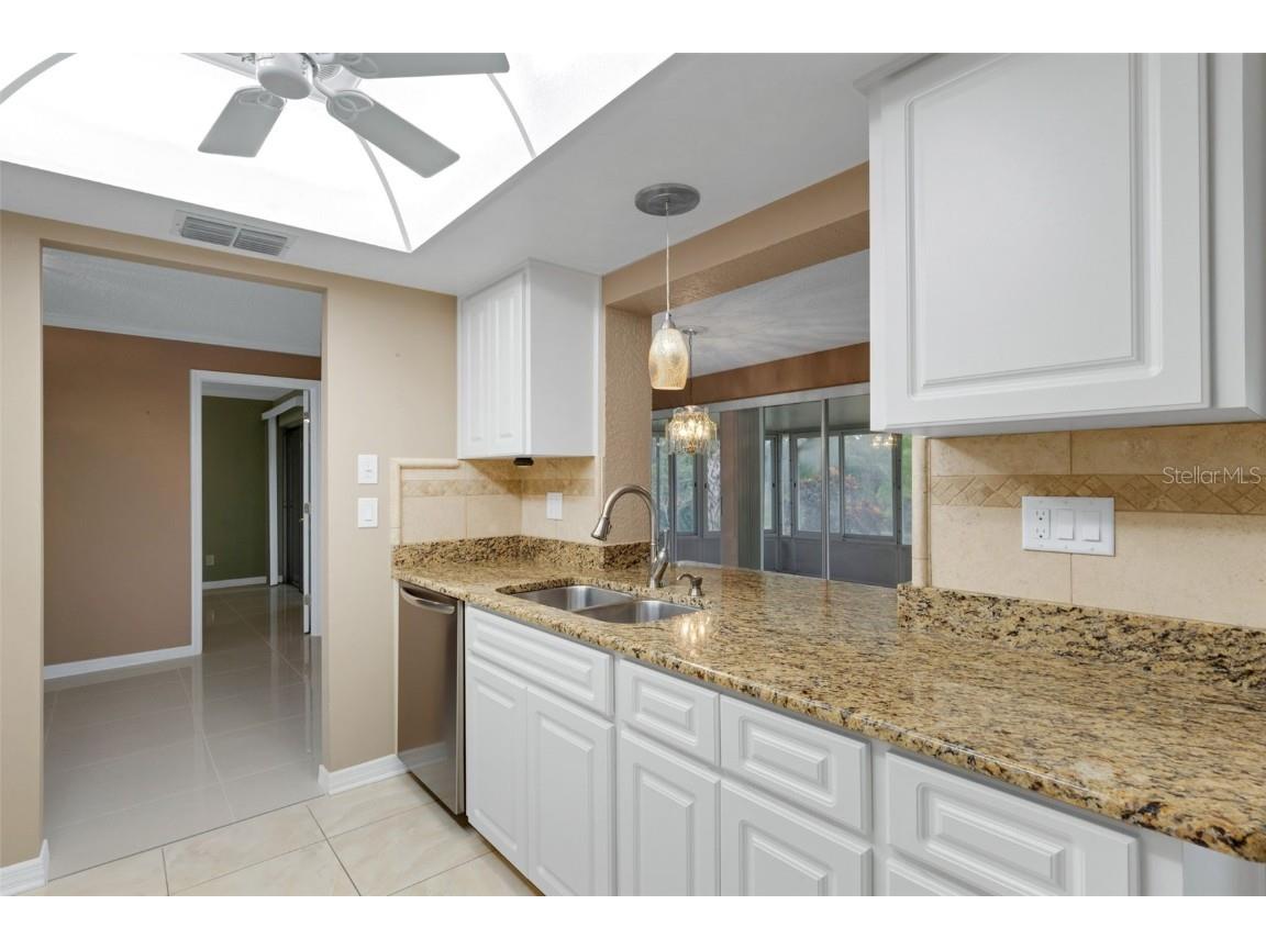 3098 E Dorchester Drive Palm Harbor FL 34684 - LAKE TARPON TB8433251 image22