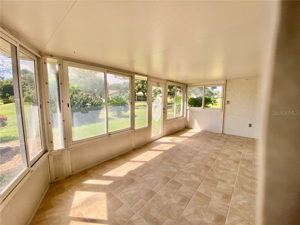 3098 E Dorchester Drive Palm Harbor FL 34684 - LAKE TARPON TB8433251 image3