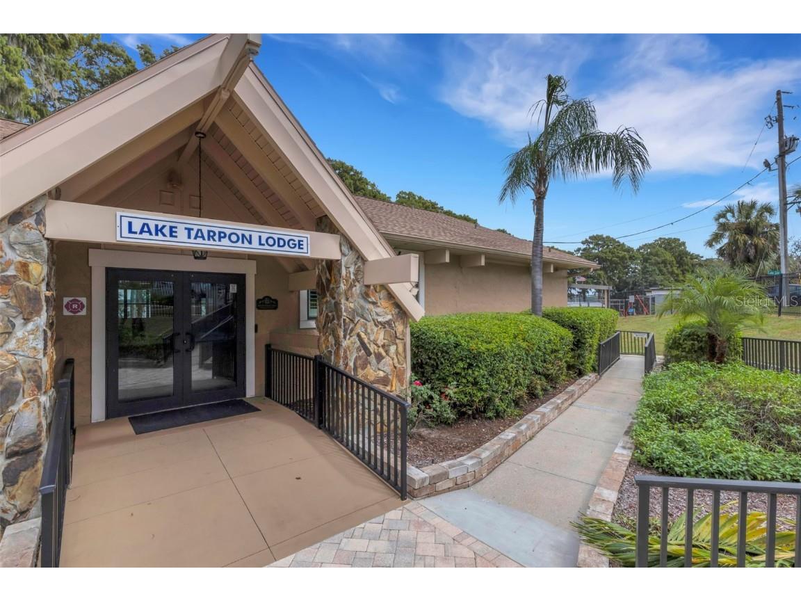 3098 E Dorchester Drive Palm Harbor FL 34684 - LAKE TARPON TB8433251 image77