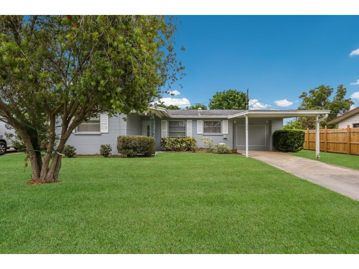 3098 Eden Mills Sarasota FL 34237 A4584714 image1