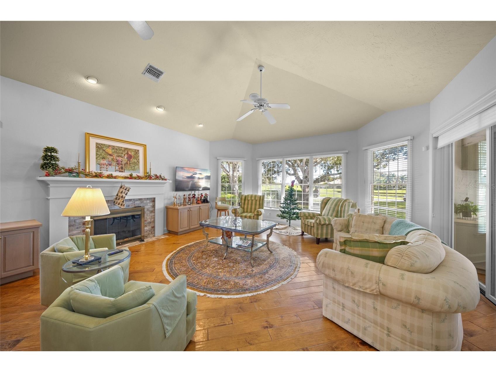 3099 Dick Wilson Drive Sarasota FL 34240 A4673663 image25