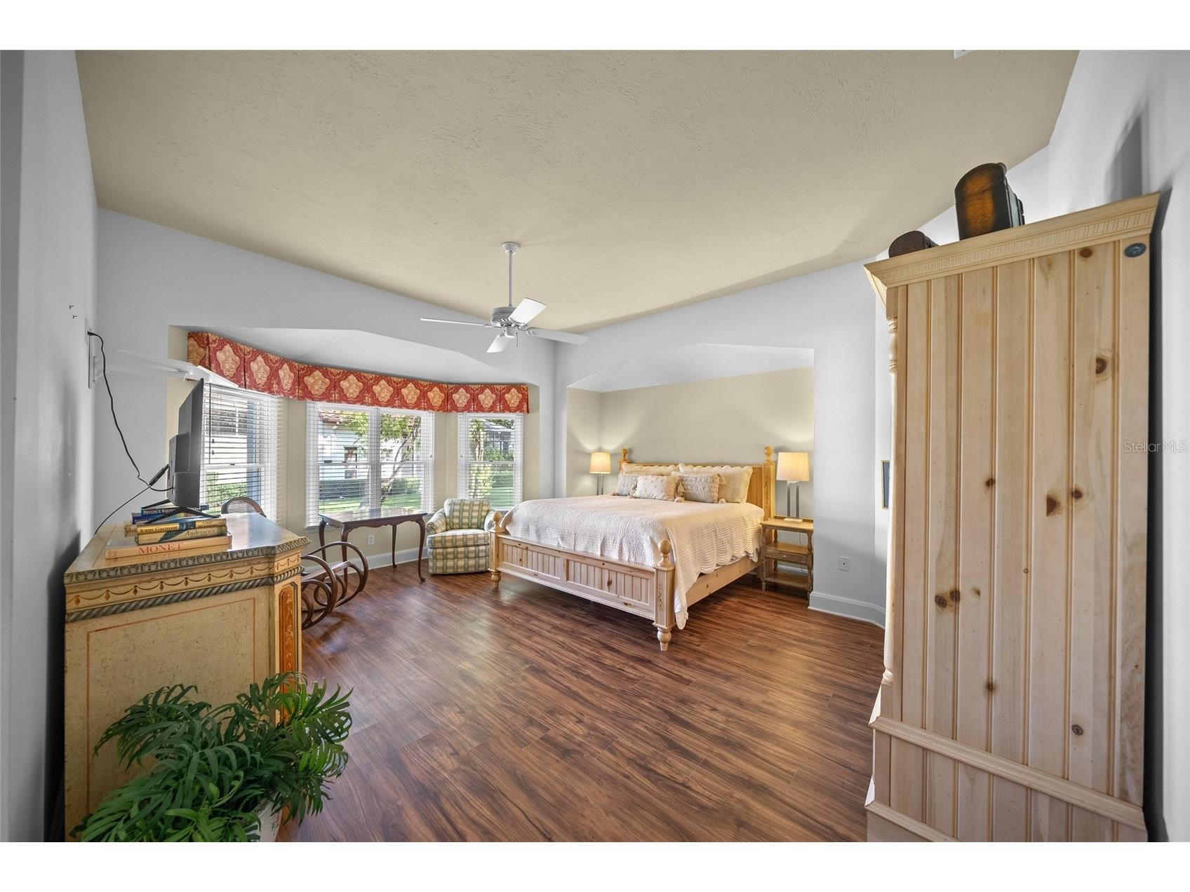 3099 Dick Wilson Drive Sarasota FL 34240 A4673663 image31