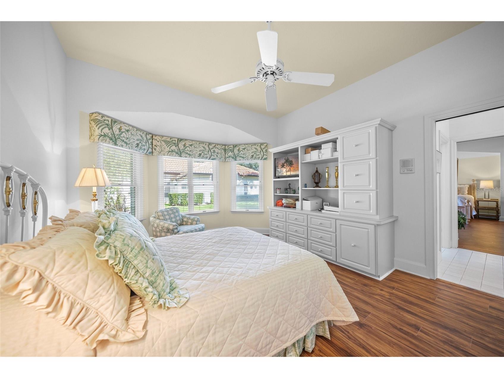 3099 Dick Wilson Drive Sarasota FL 34240 A4673663 image36