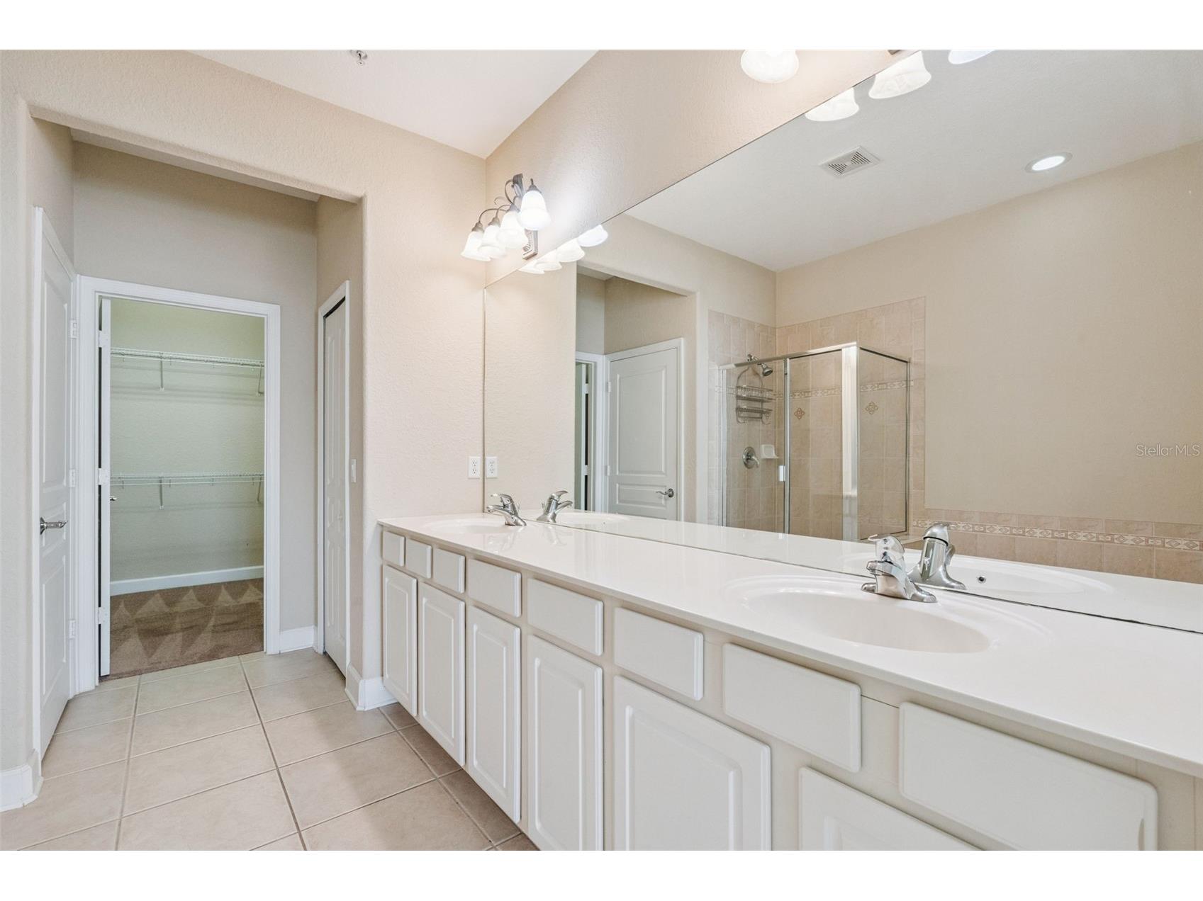 3099 Metro Sevilla Drive #101 Orlando FL 32835 O6387722 image25