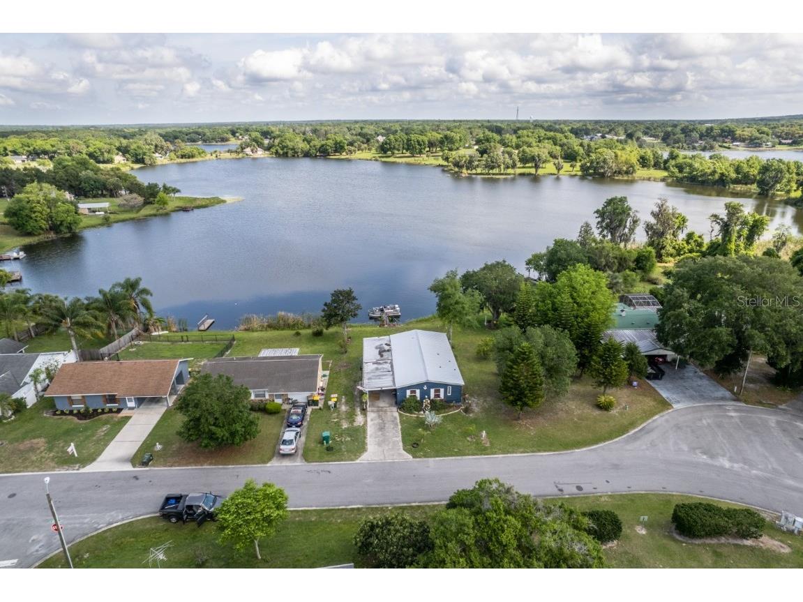 31 Cayman Circle Umatilla FL 32784 - Lake Mary G5069360 image1