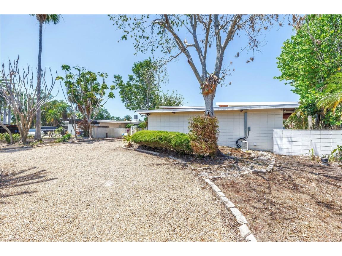 31 Dolphin Drive Treasure Island FL 33706 TB8385856 image11