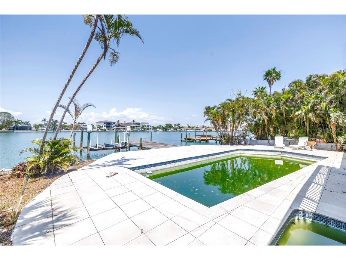 31 Dolphin Drive Treasure Island FL 33706 TB8385856 image17