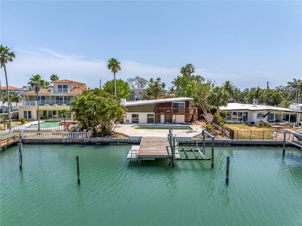 31 Dolphin Drive Treasure Island FL 33706 TB8385856 image2